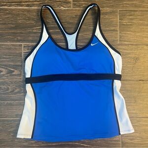 ✨NIKE Swim Top - size M/L